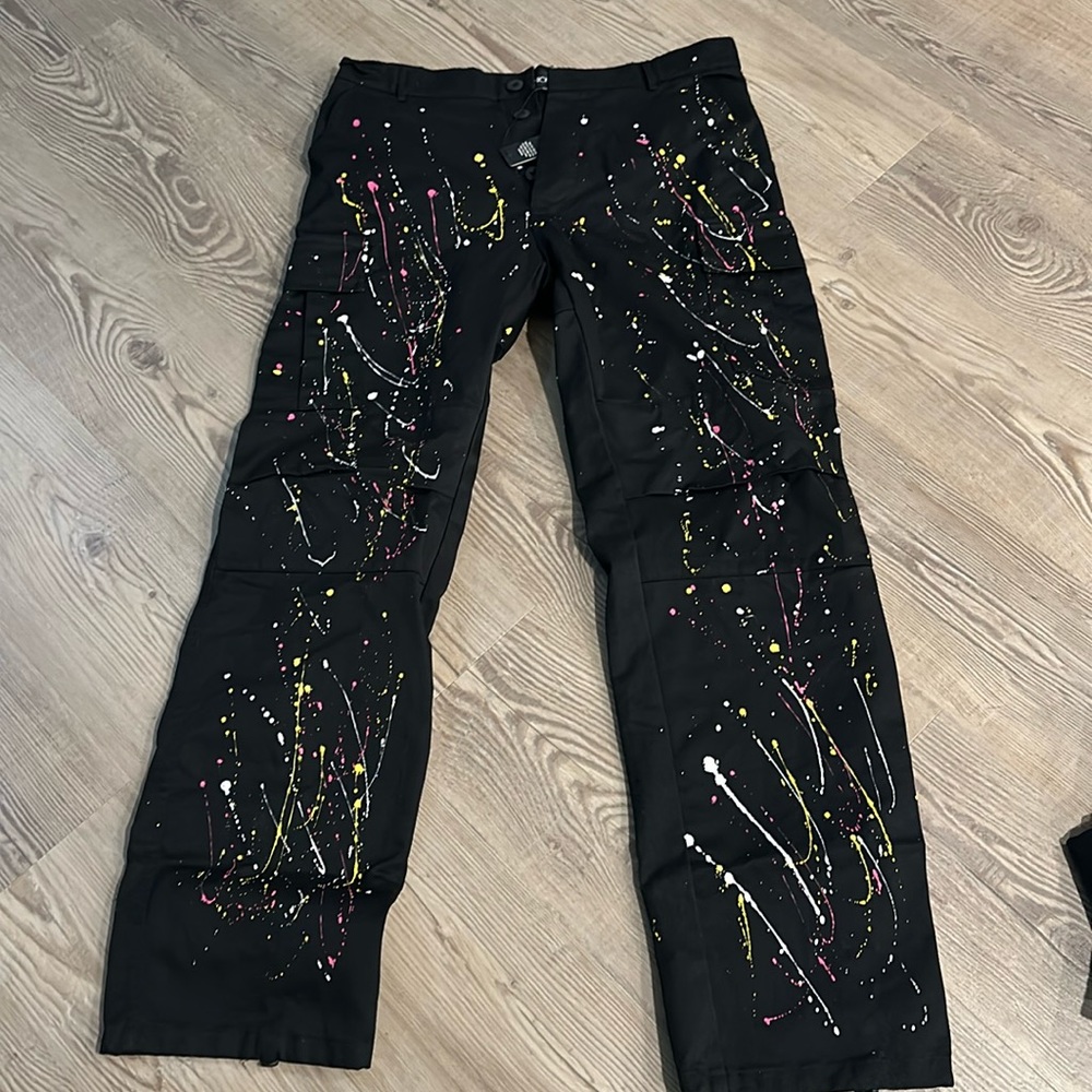 Black cargos with paint design
